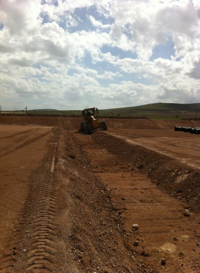 BETON KANAL ZEMİNİ HAZIRLANMASI