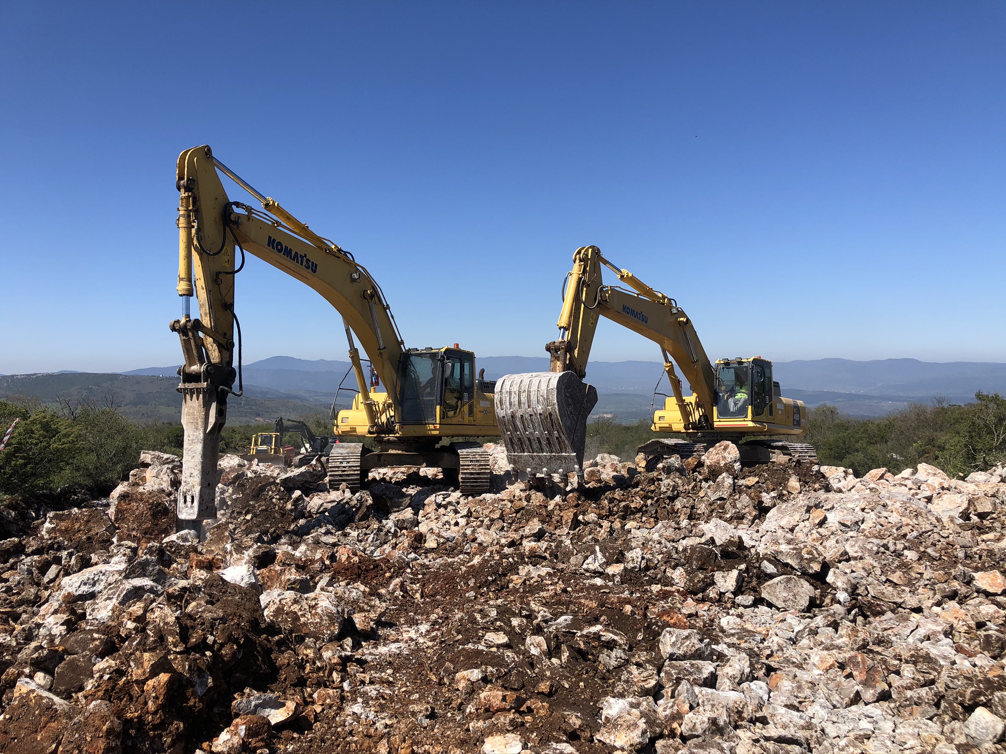 SERT ZEMİNDE TRİB&Uuml;N KAZISI SIFIRLAMA