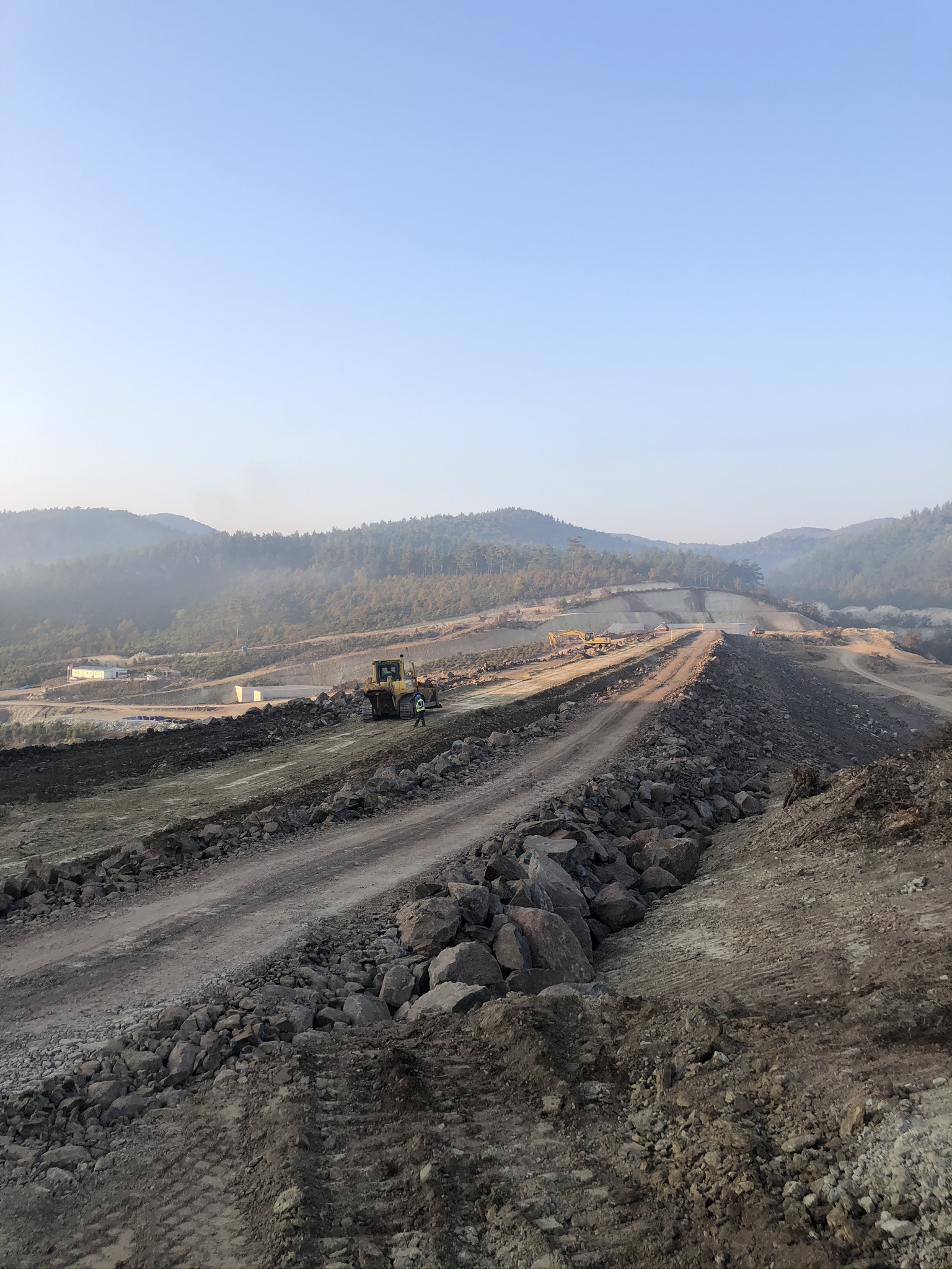 KİL-&Ccedil;EKİRDEK G&Ouml;LET DOLGU &Ccedil;ALIŞMALARI