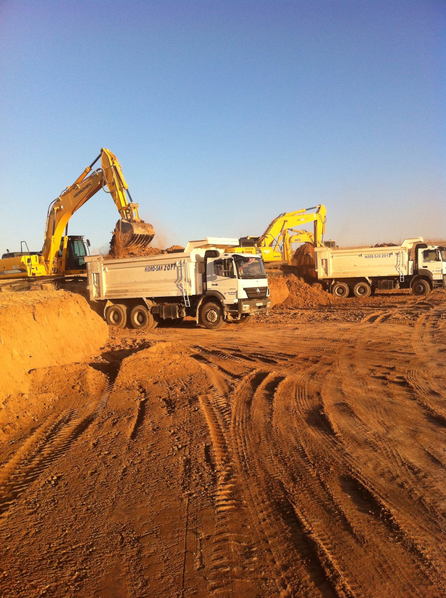 KOZA ALTIN KAYSERİ HİMMETDEDE YIĞIN Lİ&Ccedil;İ KAZI DOLGU İŞİ